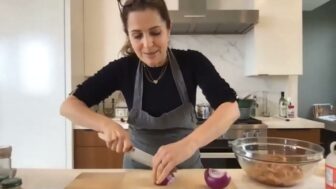 Sharsheret in the Kitchen – A Taste of Autumn with Pamela Salzman
