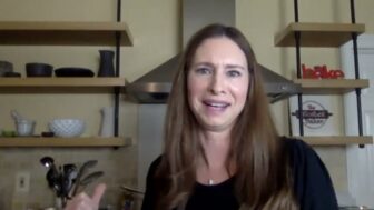 Sharsheret in the Kitchen – Lightening Up Holiday Desserts with Paula Shoyer