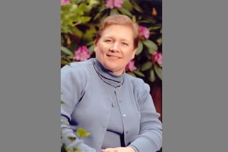 Lillie Shockney, R.N., B.S., M.A.S.
